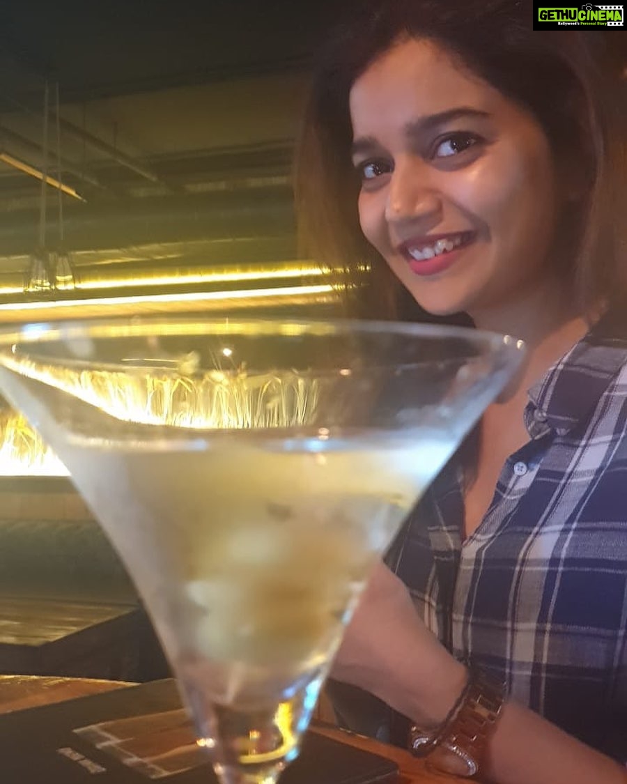 Swathi Reddy Instagram - नज़दीकी फ़ायदा य दुरका नुक्सान?