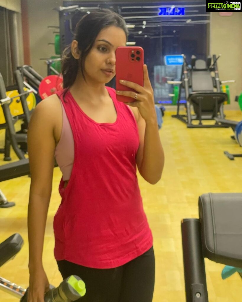 Tanvi Ram Instagram - “To love yourself is to understand you need not be perfect to be good” @clubactiveindia #gym #workout #lovingtheprocess #instagood #instagram #ﬁtness