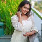 Tanvi Ram Instagram – White series!🕊️

Photographer – @pranavraaaj 
Attire – @kalaakaari 
MUA – @elsamma_johnson_