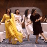 Tanvi Ram Instagram - One with girls of 2018 💙 Missing many! @tanviram @sshivadaoffcl @jayashree_sivadhas #reelsinstagram #malayalam #2018movie #successparty #kerala #blessing #dance #reelitfeelit #trendingreels #explore #explorepage Le Meridian Kochi
