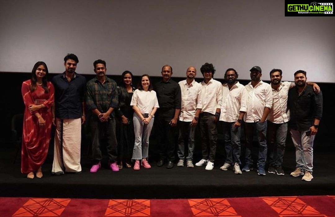 Tanvi Ram Instagram - FC front row screening of ‘2018’ with @anupama.chopra @judeanthanyjoseph @tovinothomas @asifali @venukunnappilly @chaman.chakko @akhilarakkal @vaisakh_c_ @mohandas_art_director #everyoneisahero Mumbai, Maharashtra