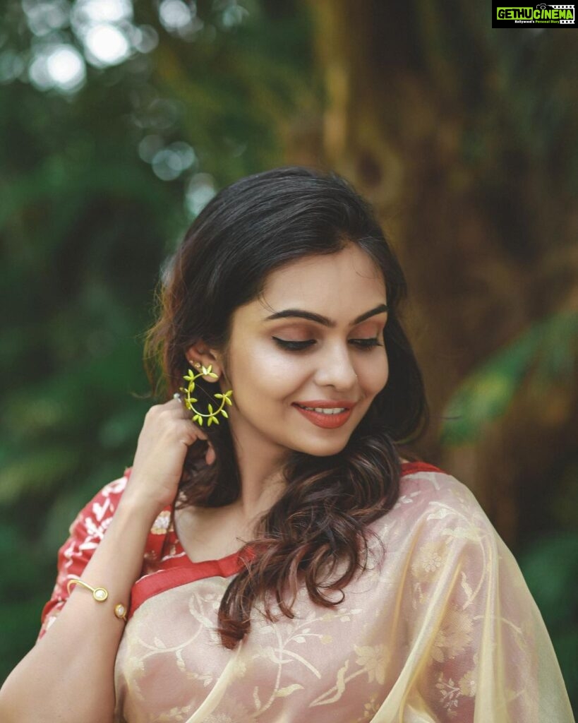 Tanvi Ram Instagram - Happy happy vishu you all✨💥🌸 Photography - @pranavraaaj Attire - @kalaakaari MUA - @the_color_pallete Jewellery - @aiqah_thestore #vishu #celebration