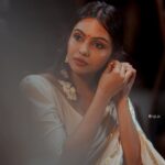 Tanvi Ram Instagram - Onam🌸 Camera - @rijil_kl Attire - @house_of_shalabam MUA - @sreegeshvasan_makeupartist Jewellery - @parakkat_jewels @elsamma_johnson_ @_anjalianil.__ Location - @palissery_heritage_home Special thanks to @imjoboyaugustine