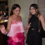 Tridha Choudhury Instagram - Hello June 🦩 #weekendmood #weekendoutfit #geminiseason #hellojune #deardonna #delhigram #delhidiaries #delhidaily