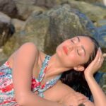Tridha Choudhury Instagram - Find your ‘Safe Space’ 🚀 #safespace #travelwithtridha #travelandleisure #travelreels #skincarecommunity #bodycarecollection #bodycareroutine The Westin Maldives Miriandhoo Resort