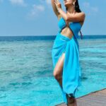 Tridha Choudhury Instagram – Playing dress up as Jasmine in Maldives 🥂

 @wmaldives 🥂

Wearing @flirtatious_india 
Styled by @intriguelook 🥂

#travelphotography #travelwithtridha #stylewithtridha #resortwear W Maldives