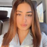 Tridha Choudhury Instagram - Reality or Filter?? 🧁 I’ve made my choice obvious… what about you ?🧁 #nofilterneeded #unfiltered #realityvsinstagram #instabeautiful #ınstabeauty #beautybloggers #beautyeditorial #beautycommunity #beautytherapist
