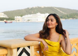 Tridha Choudhury Instagram - Caption this ⭐️ #travelwithtridha #stylewithtridha #bollywoodstyle #monsoondiaries #monsoonmagic #cityoflakes #incredible_india