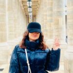 Tridha Choudhury Instagram – Just a Rainy day in Paris 🌈

#travelwithtridha #monsoonmagic #monsoondiaries #monsoonvibes #rainydays #rainymood #parisinstagram #parisgram #jardindupalaisroyal Jardin du Palais-Royal