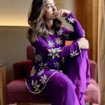 Tridha Choudhury Instagram - I know you will, I know you will, I know that you will 💜 Styled by @intriguelook Wearing @midushibajorialabel 💜 #monsoondiaries #monsoonmagic #ethnicwear #indianwear #indiancouture