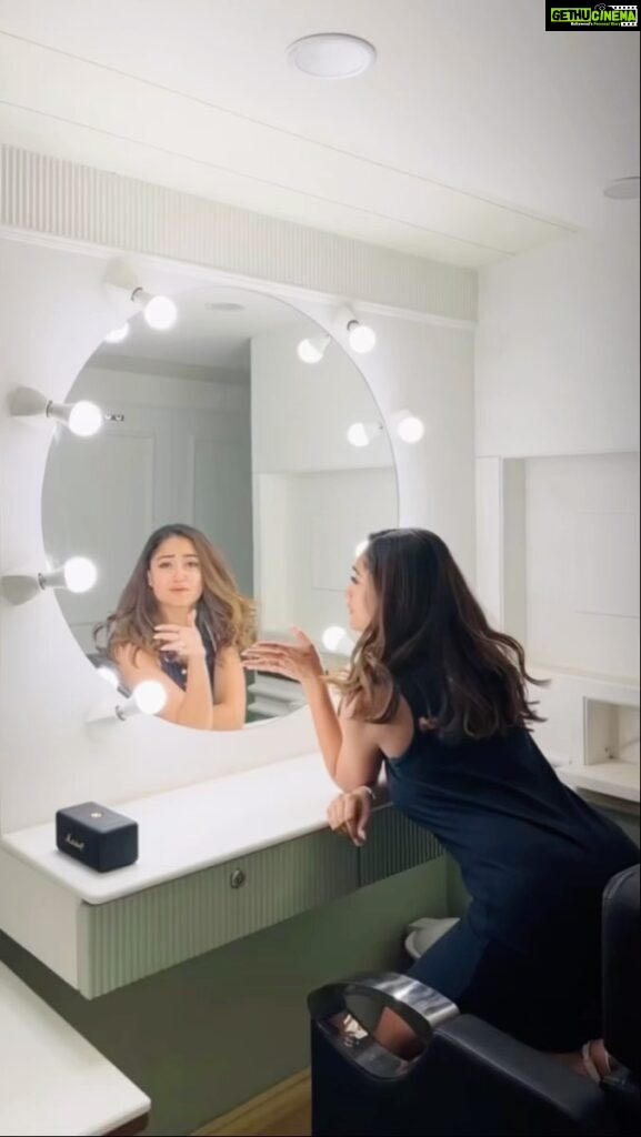 Tridha Choudhury Instagram - She knows how to Calm me down 🎵🎼 When Life gets you feeling low… look into the mirror and talk yourself out of it ♾️ This is Therapy 🎼 #thisistheway #thisisthelife #thelifeisgood #therapyworks #dancetherapy #musictherapy #fredagain #technofamily #technopeople