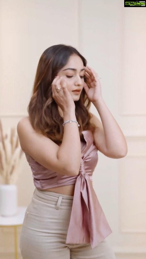 Tridha Choudhury Instagram - Date night ready with @lorealparis 💍 #Ad The Weekend is here and I can’t wait to get ready with @lorealparis for my Date night . My date prefers that I have a subtle makeup look so I am going to be using the Infallible 24hr foundation in a powder for that full matte coverage , followed by the Lash Paradise mascara and colour riche intense volume matte lipstick to complete my look . I hope that you have fun seeing this subtle look on your girlfriend too💍 Girls…you know what to do … stay subtle … stay sweet 💍 #InfalliblePowder #ColorRicheLipstick #LashParadiseMascara #LorealParisIndia #LorealParis #MakeupLook #ViralProducts #ViralForAReason #viralmakeup #datenightoutfit #datenights #datenightmakeup
