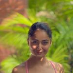 Tridha Choudhury Instagram - Ice Gang 🤖 Icing your face has a de puffing effect on the morning face 🤖 P.S- My under eyes are a bit puffy from the excess sugar consumption ( Vacation mode )… 🤖 Would you try this ??? Tap ‘ YES’ to agree 🤖 #skincare #skincarecommunity #skincareroutines #skincaretreatment #skincarereview #skincarefavorites #skincarefirst