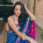 Tuhina Das Instagram - রাখি পূর্ণিমার শুভেচ্ছা🧿🌻 #rakshabandhan #rakshbandhanspecial #tuhinadas #saree #photooftheday #ethnicwear#trendingsongs #oldsongs#love #follwome #followforfollowback Mumbai, Maharashtra