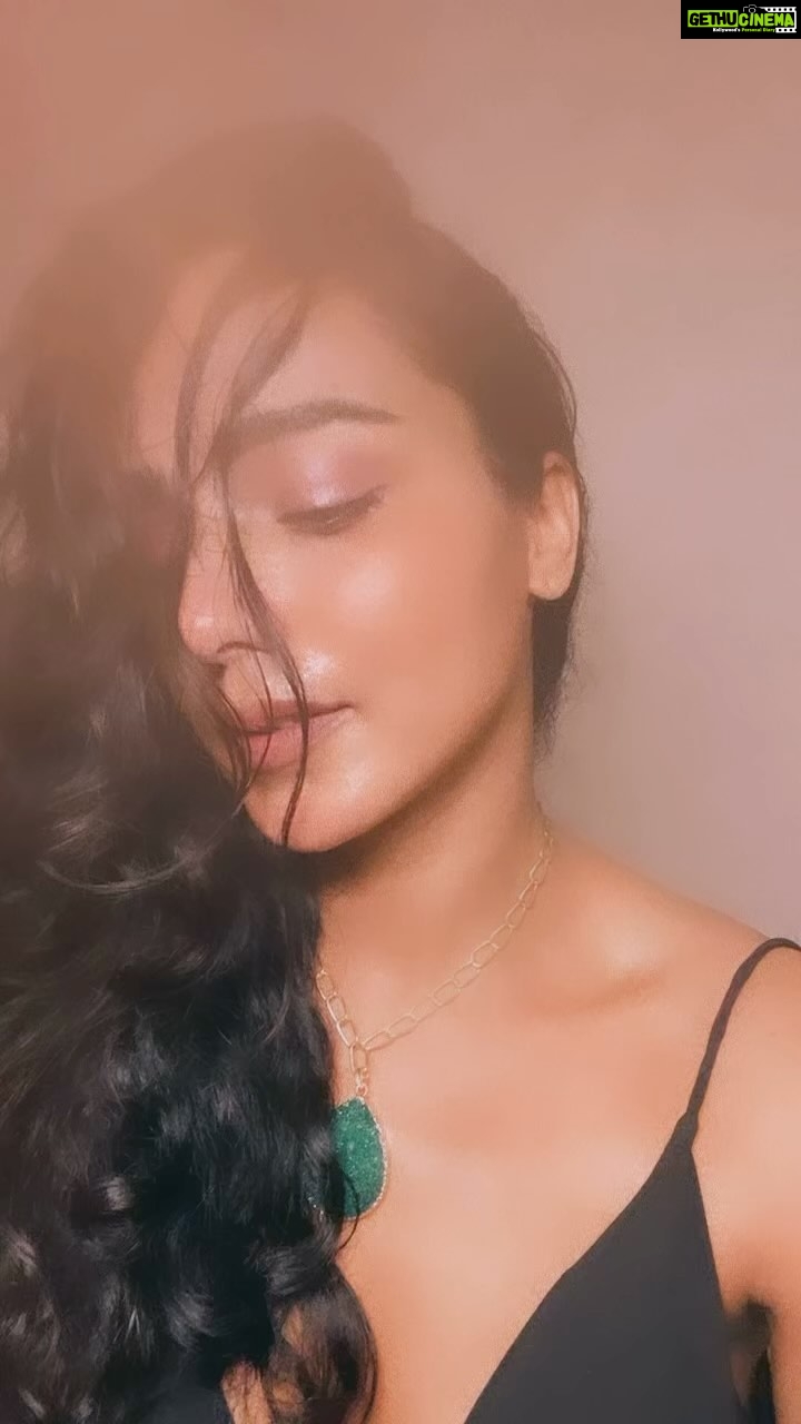 Tuhina Das Instagram - Might #delete later 🤔 Mumbai, Maharashtra