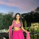 Ulka Gupta Instagram - Choosy on lehengas 💕 Big on sunsets 💜 and High on Life 💖 Lehenga & jewellery @the_adhya_designer Styled by @navneeth_bhansali #bestieswedding #lehengas Kutch Bhuj Gujarat