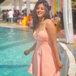 Ulka Gupta Instagram - Tan Day ✨💕💙🌸 #bestieswedding #poolparty #abhigotcandid🌈