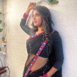 Ulka Gupta Instagram – He Kanha ✨ 🦚 
.
.
.
#kanha #sareelove #morpankh