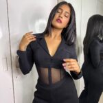 Ulka Gupta Instagram - Would say something catchy but I already caught ya attention ✨🖤 Outfit @labelsimrankatyal Makeup @garg_kinjal Hair @alisha__shaaikh @oceanmediapr