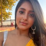 Ulka Gupta Instagram - Sunehri ✨
