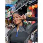 Ulka Gupta Instagram - Touristy enough 🫰🏽😚 #vietnam #hanoi #xinchao #ulkagupta #ulkatraveldiaries Hanoi Train Street