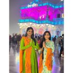 Ulka Gupta Instagram – वैकुंठ में भी ना मिले जो वो सुख, 
कान्हा तेरे वृंदावन धाम में है, 
कितनी भी बड़ी विपदा हो चाहे,
समाधान तो बस श्री राधे तेरे नाम में है।

#radheradhe #harekrishna #vrindavan