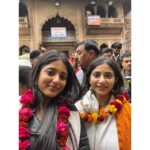 Ulka Gupta Instagram – वैकुंठ में भी ना मिले जो वो सुख, 
कान्हा तेरे वृंदावन धाम में है, 
कितनी भी बड़ी विपदा हो चाहे,
समाधान तो बस श्री राधे तेरे नाम में है।

#radheradhe #harekrishna #vrindavan