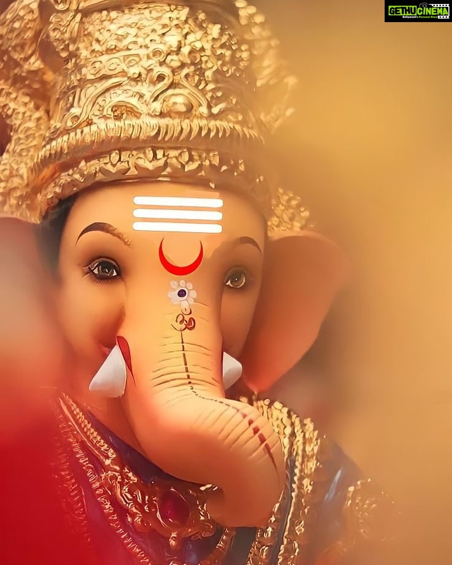 Unni Mukundan Instagram - Ganesh Chathurthi Wishes to everyone ❤️ and Happy Atham 😁😁