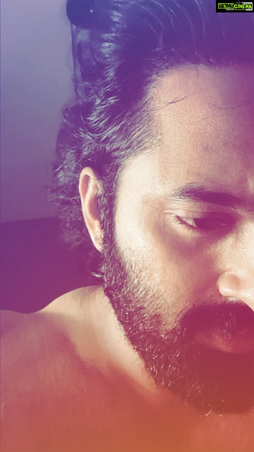 Unni Mukundan Instagram - The Process 😍 @prasobhkrishna @vishnuaravind10 @timbuktu.man @sujinsujathan 🪄 @suvinkvarkey @gandharvajrmovie 🪄