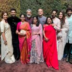 Upasana Kamineni Instagram - Oscar Love ❤️ #oscar2023 Thank you @ssrajamouli Garu & family We are here for India 🇮🇳 #jaihind Dream team @nikitajaisinghani for styling ram @sandysartistry hair and make up @jayantireddylabel my saree @binagoenkaofficial my exquisite jewels @arifminhaz photos @magic.energy spiritual balance @swamynathkorlapati & @prashanthkunchapu biggest support.