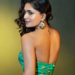 Vani Bhojan Instagram – ❤️ @itsmesangeethakailash 
Photographer 
Lucky Malhotra @shotbyluckymalhotra

Makeup & Hair 
Romi Thokchom @romithokchom

Shoot Assisted 
Gousia Galib Khan @storiesbysiyahhhh

SHAMLA’s Designer Studio @shamlasdesignerstudio

Jewellery 
Challani Jewellery Mart @challani_jewellery 
Dwarka Studios @dwarkastudios