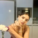 Vani Bhojan Instagram - ❤️
