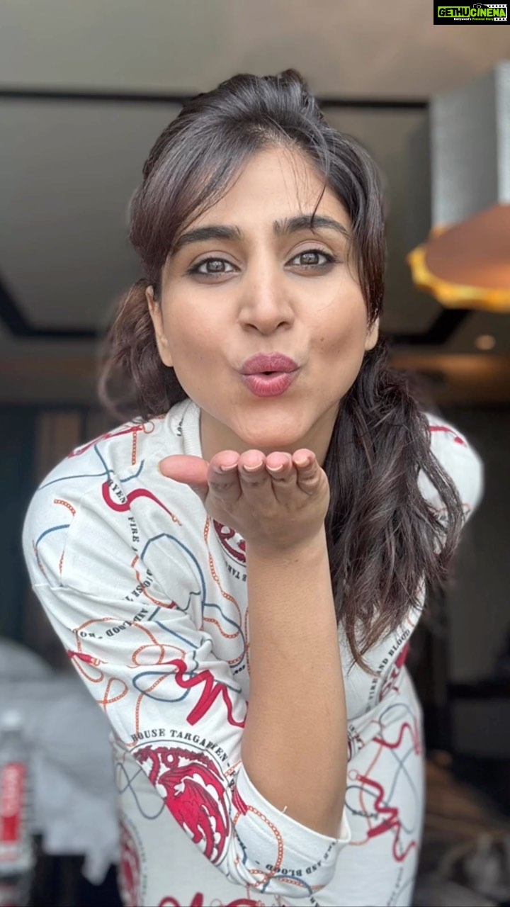Varshini Sounderajan Instagram - Bas Teraa saath hoo!