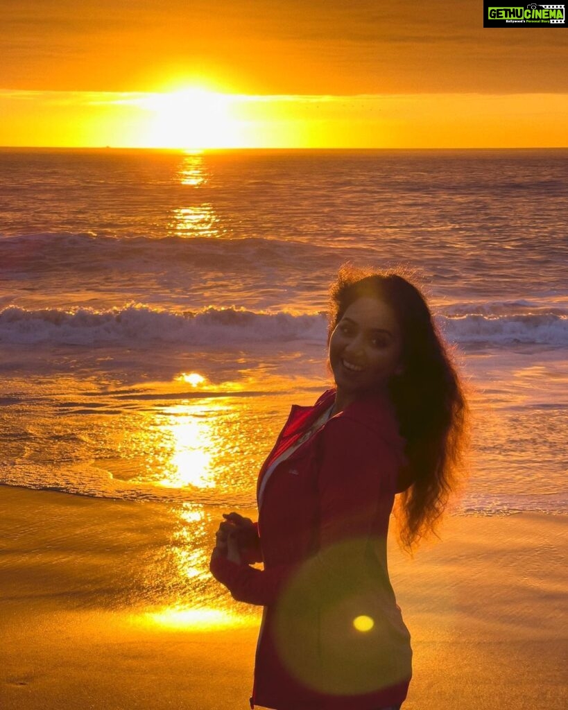Vidhya Instagram - 🌞 Baker Beach - San Francisco, CA