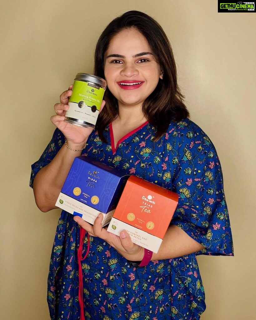 Vidyulekha Raman Instagram - 🎂🚫BIRTHDAY GIVEAWAY CLOSED 🚫🎂 As a big thank you for the love you guys have shown me I am teaming up with @thetribeveda for a birthday giveaway! 10 LUCKY WINNERS will have a chance to win the “AM to PM Kit”. The Ayurvedic benefits of these potent teas and kashayas have shown great results in my overall well being! ‼️ Rules ‼️ 🍃Follow @vidyuraman 🍃Follow @thetribeveda 🍃Like this post 🍃 Comment & tag 3 friends ✨This is open only to those in India. Good Luck ✨ #giveaway #giveawayalert #prize #gift #thetribeveda #giveawaypost #birthdaygiveaway #ayurveda #natural #naturalremedies