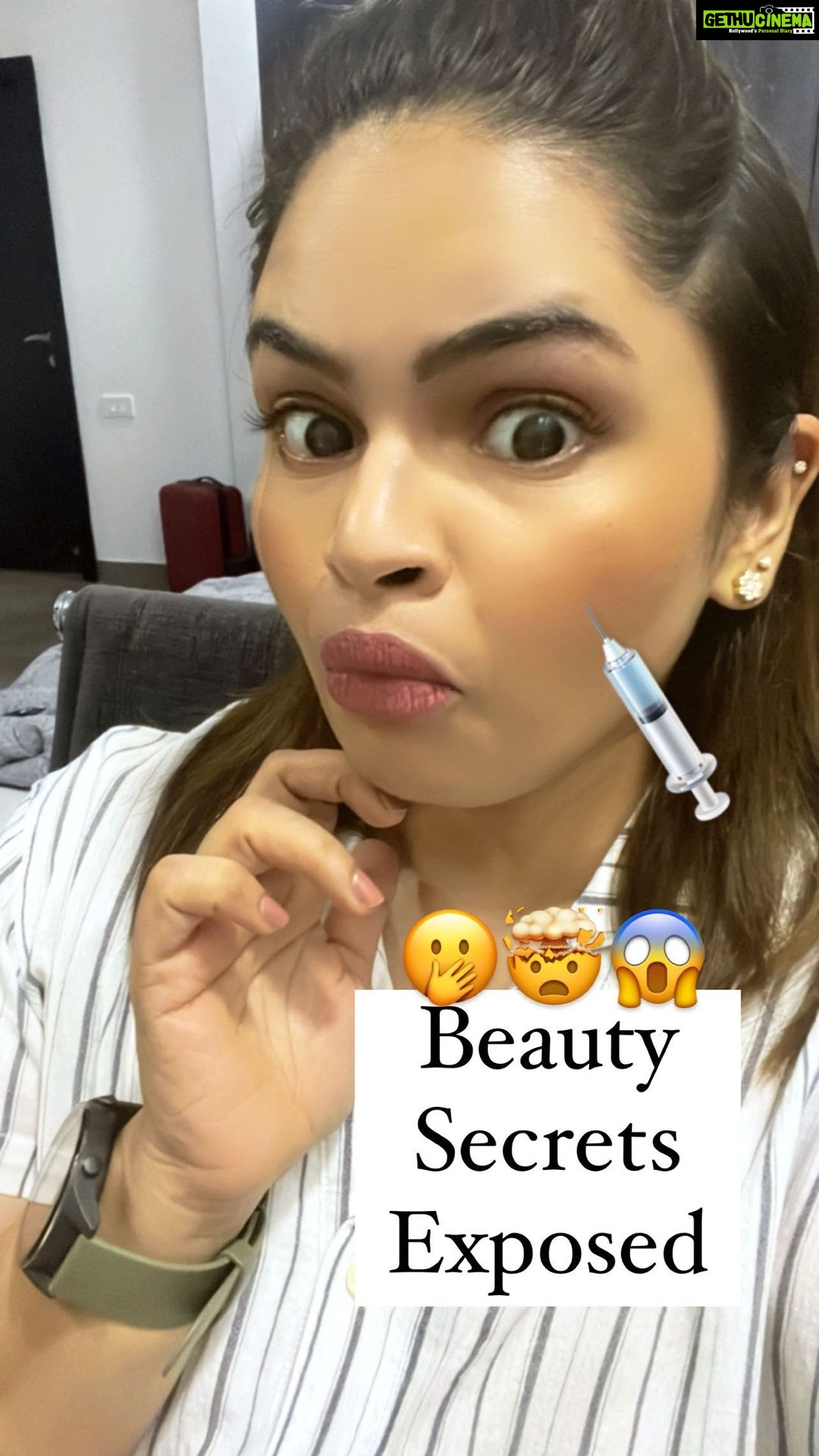 Vidyulekha Raman Instagram - ๐๐ผJust ๐๐ผDrink ๐๐ผLots ๐๐ผOf ๐๐ผWater ๐๐ผ We all know someone who gives fake advice like this ๐๐คญ #funnyvideos #funny #relatable #relatablememes #skincare #skincareroutine #trendingreels #vidyuraman #dermatologist #acne
