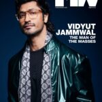 Vidyut Jammwal Instagram - Merry Christmas and a Happy New Year. . . . @mansworldindia Photographer: Rohit Gupta @rohitguptaphotography Fashion Editor : Neelangana Vasudeva @neelangana Brand Director: Noha Qadri @nohaqadri @rarerabbit_in @scotteyewear