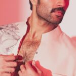 Vijay Deverakonda Instagram - Kushi 🤍 Outfit: @manishmalhotra5 Styling: @harmann_kaur_2.0 Shot by: @arifminhaz