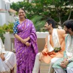 Vijay Deverakonda Instagram - Festivals with family ❤️ Happy Ganesh Chaturthi to you all.