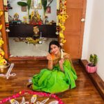Vijayalakshmi Instagram - High on vibes 🫰 #varalakshmivratham #celebratinglife #goodmorning 🤍🤗