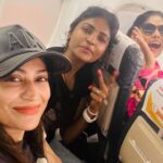 Vijayalakshmi Instagram – How much is too much 🤪
#besties #sisters #crazysquad #grateful #happyfriendshipday 🤍
@kanithiru10 
@niranjani_ahathian