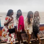 Vijayalakshmi Instagram - Go Goa Gone 🤪 #girlstrip #goadiaries @kanithiru10 @niranjani_ahathian @arthikamadana