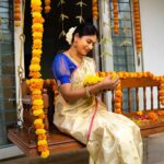 Vijayalakshmi Instagram - Happy Onam🌸 Dm or Call for Bookings 📞8838196496 Photography - @_framemephotography Decor - @events_by_sash MUA - @swapsmakeover.in Costumes - @thedosscompany Jewel - @chennai_jazz #onam #onamcelebration #happyonam #onamspecial #onam2023 #instagramforbusiness #onamashemshagal #onamday #vijayalakshmi #instagram Chennai, India