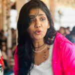 Vijayalakshmi Instagram - Go Goa Gone 🤪 #girlstrip #goadiaries @kanithiru10 @niranjani_ahathian @arthikamadana