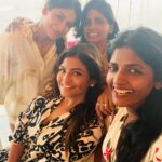 Vijayalakshmi Instagram - Go Goa Gone 🤪 #girlstrip #goadiaries @kanithiru10 @niranjani_ahathian @arthikamadana