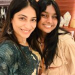 Vijayalakshmi Instagram - Thank you all for your wishes! Having a blast 🤩 #happytimes #happybirthday #family