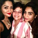 Vimala Raman Instagram – #happybirthday celebrations for my fav gorgeous @meramyakrishnan 😍😘🎂🥳❤️ love you and stay crazy blessed my darling 😘😘
.
.
.
#aboutlastnight #hbd #celebration #party #tradition #friendslikefamily #love #fun #blessed #ramyakrishnan #vinayrai #actor #actors #actress #vimalaraman