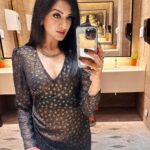 Vimala Raman Instagram - 🤎😎 . . . #whynot #picoftheday #dress #bronze #style #mystyle #love #nightout #look #fashion #brown #nightout #chennai #exploremore #instagood #actor #actress #vimalaraman