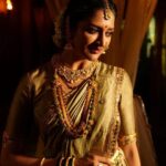 Vimala Raman Instagram - ✨The brighter the light the deeper the shadow ✨- Jay kristoff Big shout out to my amazing team ❤️🙏🏻 #stylist @aayeshaa.mariam #makeupartist @narasimhamakeupartist #hairstylist @raghavacharyramoju #photographer #venkataramana . . . #rudrangi #meerabhai #movie #cinema #telugu #mew #latest #look #royalty #royal #indian #traditional #styling #queen #love #picoftheday #actor #actress #vimalaraman