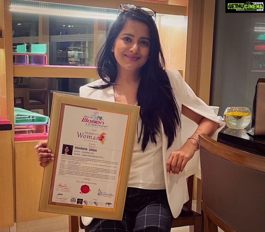 Vishakha Singh Instagram - Honoured and humbled to have been felicitated with the "Mumbai's Women Leaders" title by CMO Asia and World Women Leadership Congress. Initially, I wasn't convinced if I should accept this citation - simply because all the other awards and nominations I have received in the past have been vis a vis my roles or films I have produced independently or start up challenges that I have been a part of. This one was just about 'me'. However, I reminded myself that we women often doubt ourselves despite our accomplishments. (Studies even suggest that women are more likely to experience workplace imposter syndrome). So, while this recognition took me by surprise, it made me realise the value of my collective accomplishments. Hence, on a rainy evening at Taj Lands, surrounded by incredible achievers, I accepted the award from esteemed philanthropists. There's still a long way to go for me, but this award serves as a reminder of how far I've come. Excited for what lies ahead! #MumbaiWomenLeaders #Grateful #Recognition #FutureSuccess Taj Lands End, Mumbai